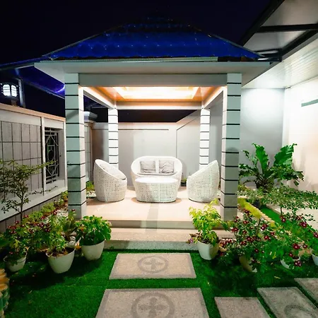 La Geiro Villa Labuan Bajo Exterior photo