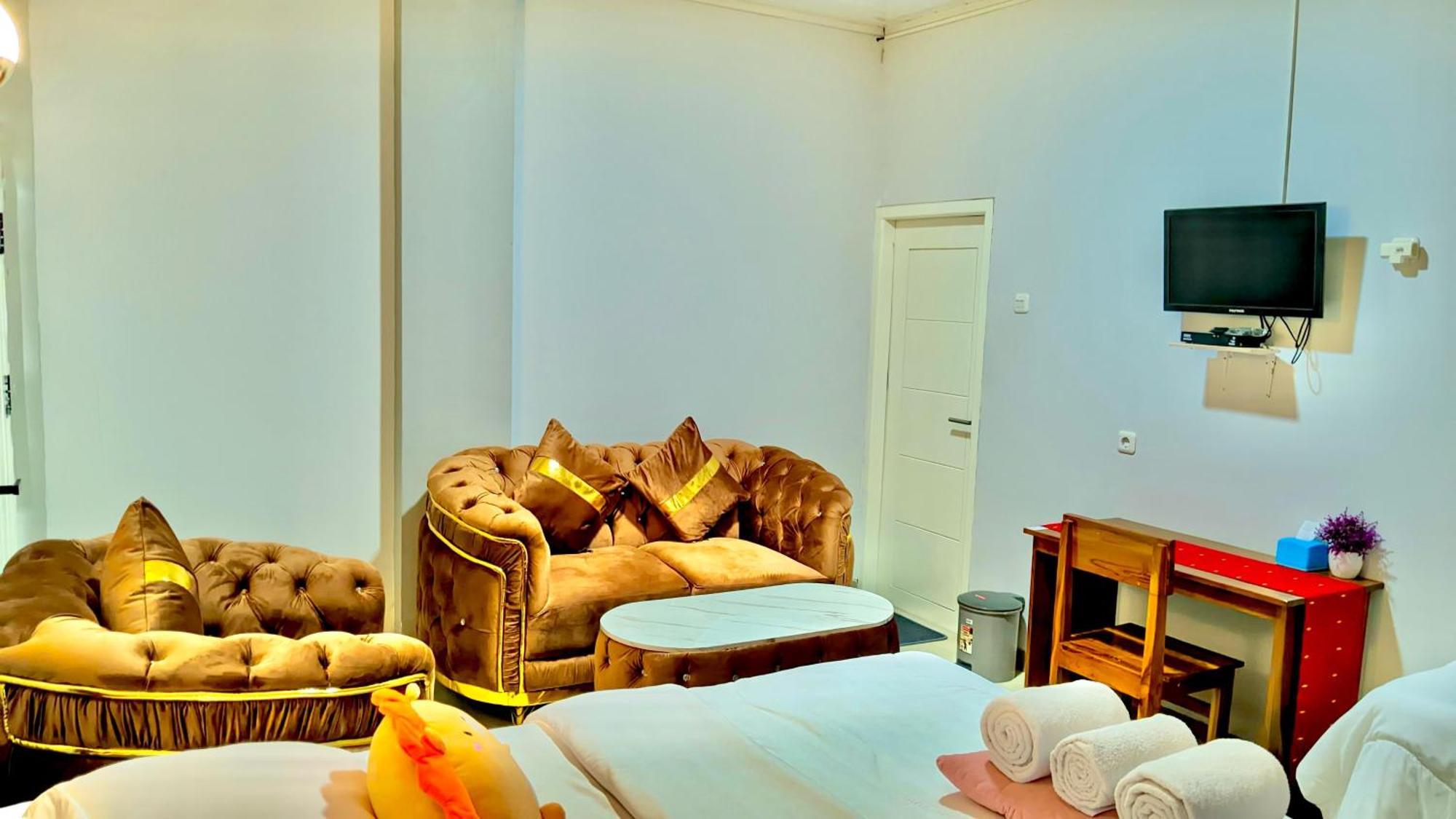La Geiro Homestay *